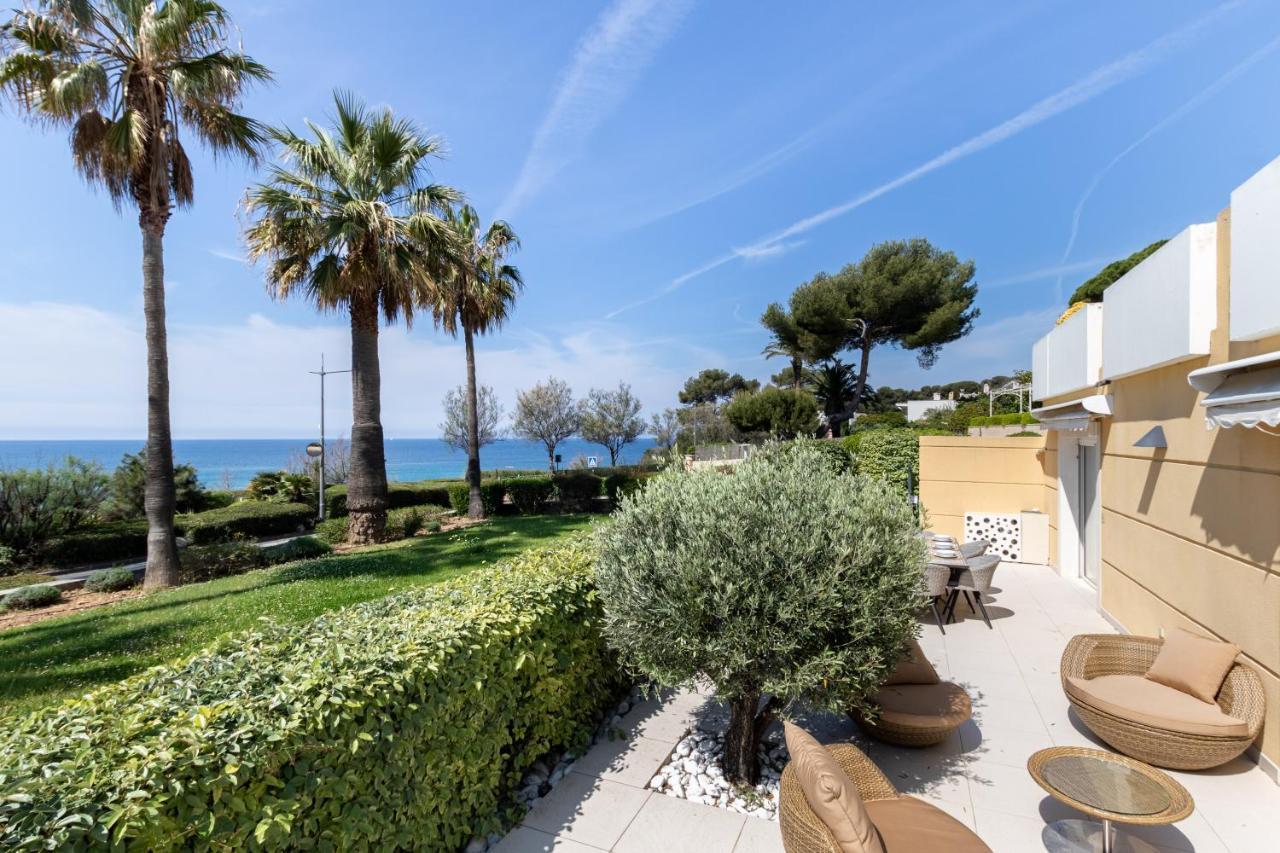 Le Palm Beach Sanary-sur-Mer Eksteriør bilde